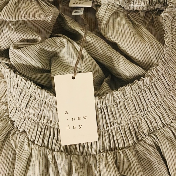 NWT STRIPE SUMMER BLOUSE - Picture 6 of 6